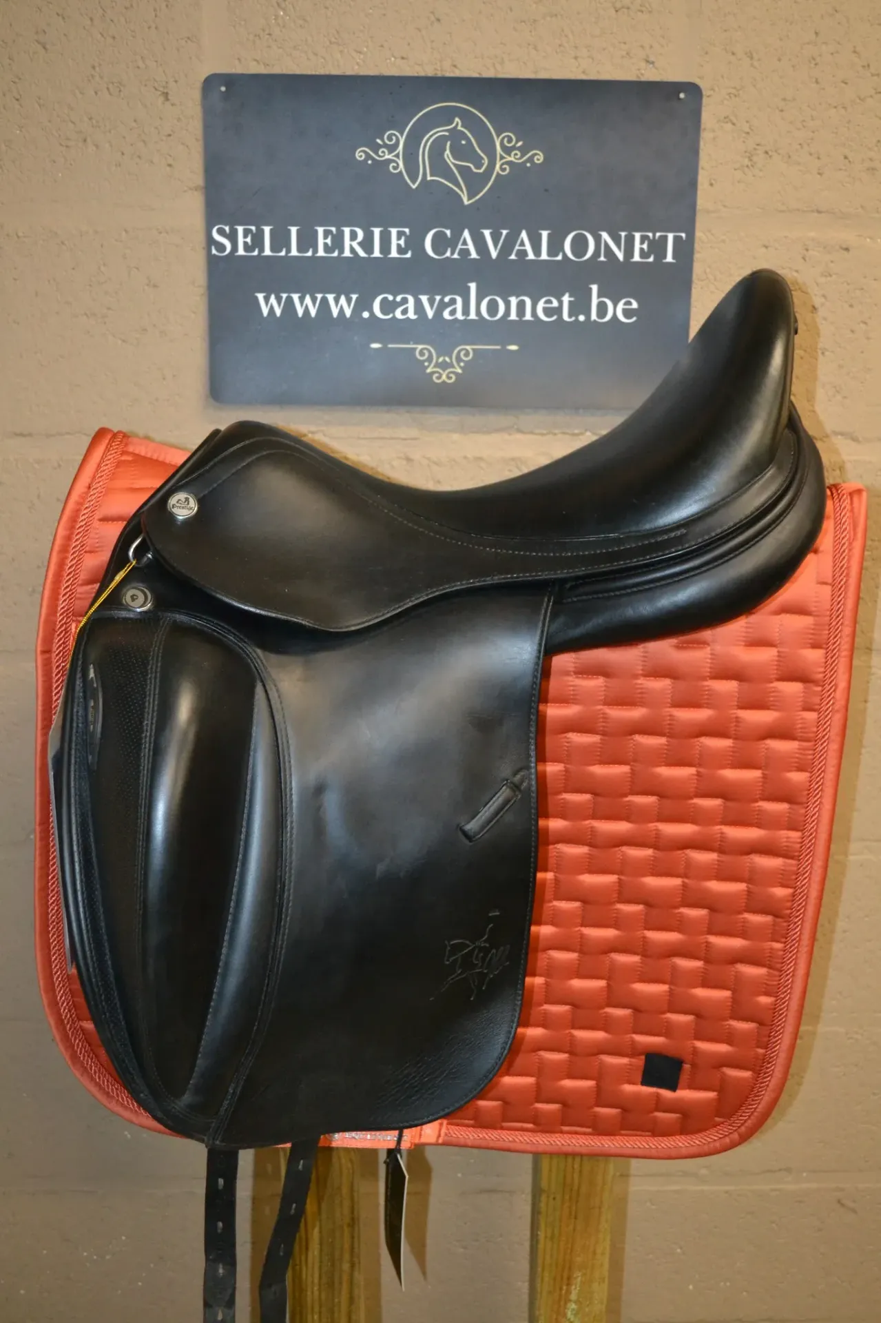 Selle Prestige Helen K 18