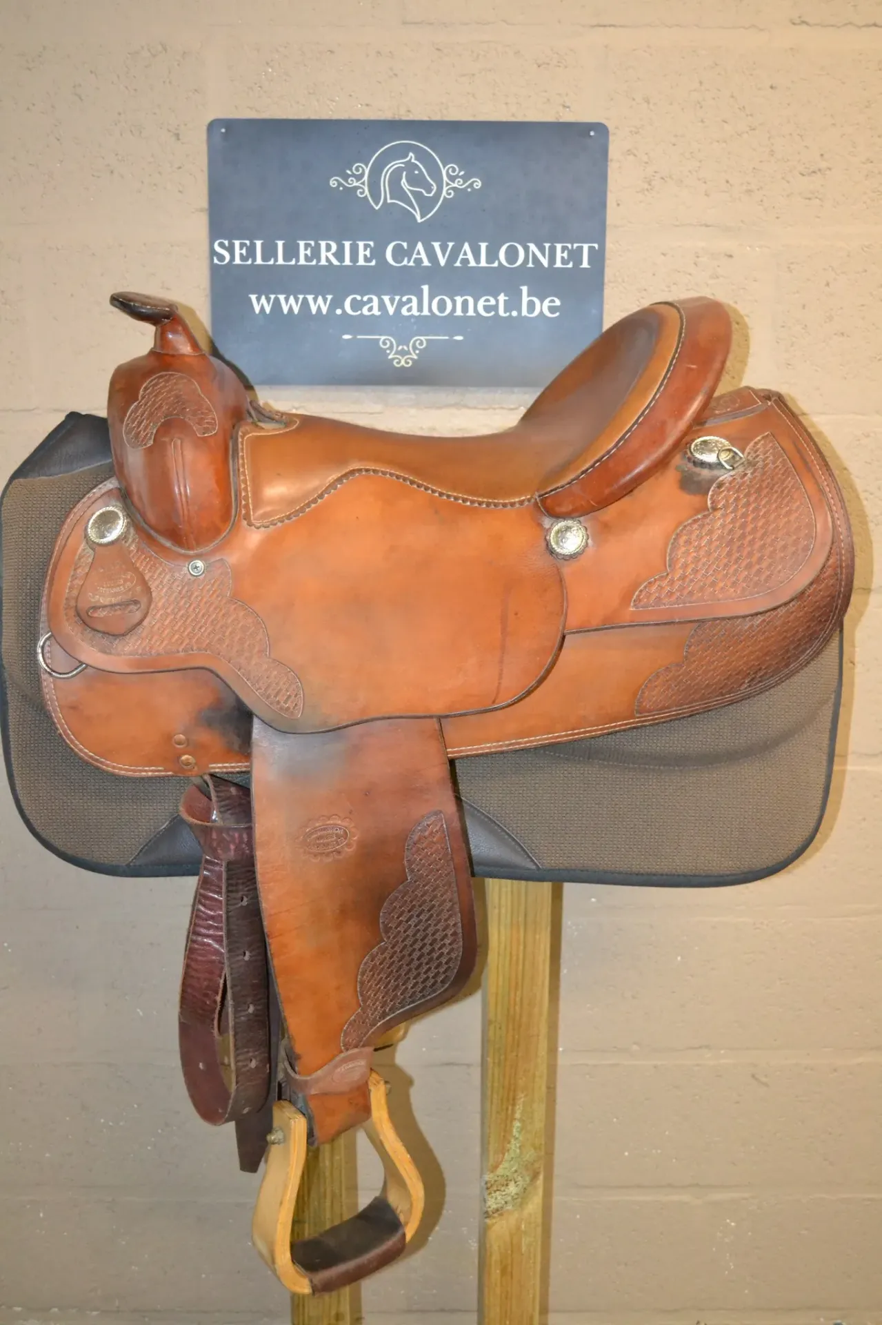 [DV1913] Selle A&B Nanthon 16
