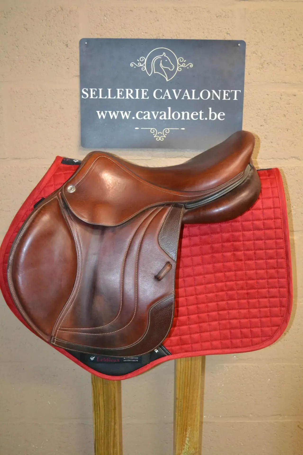 Selle CWD optim Close Contact SE03 17