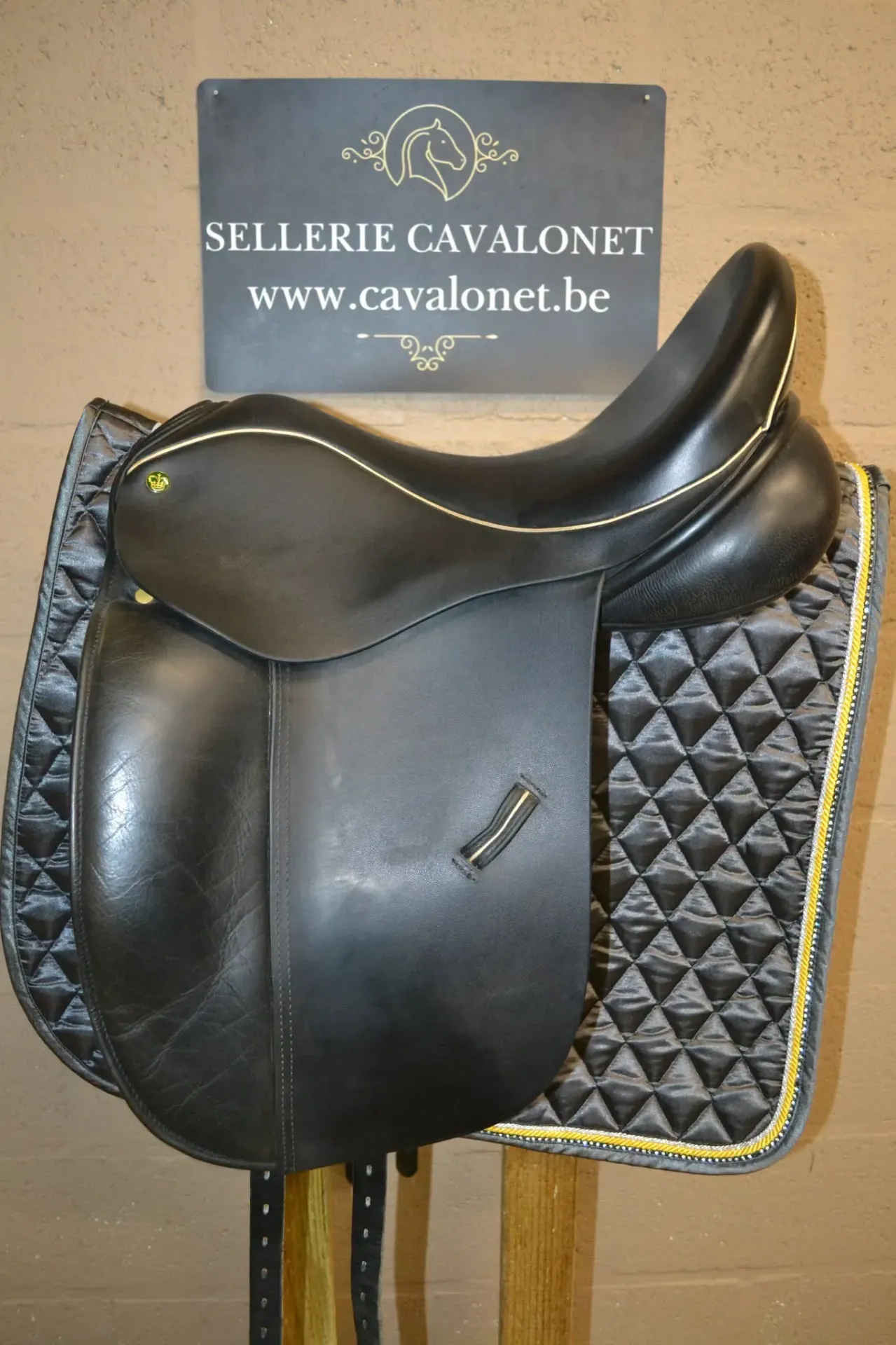 Selle Crown Suzannah 17,5