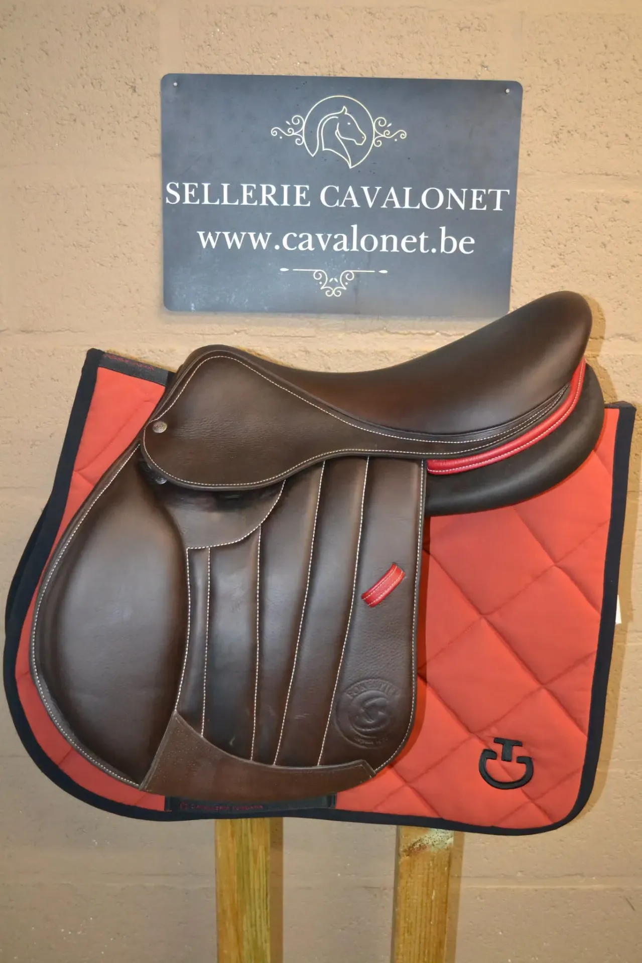 Selle Forestier Seoul 17,5