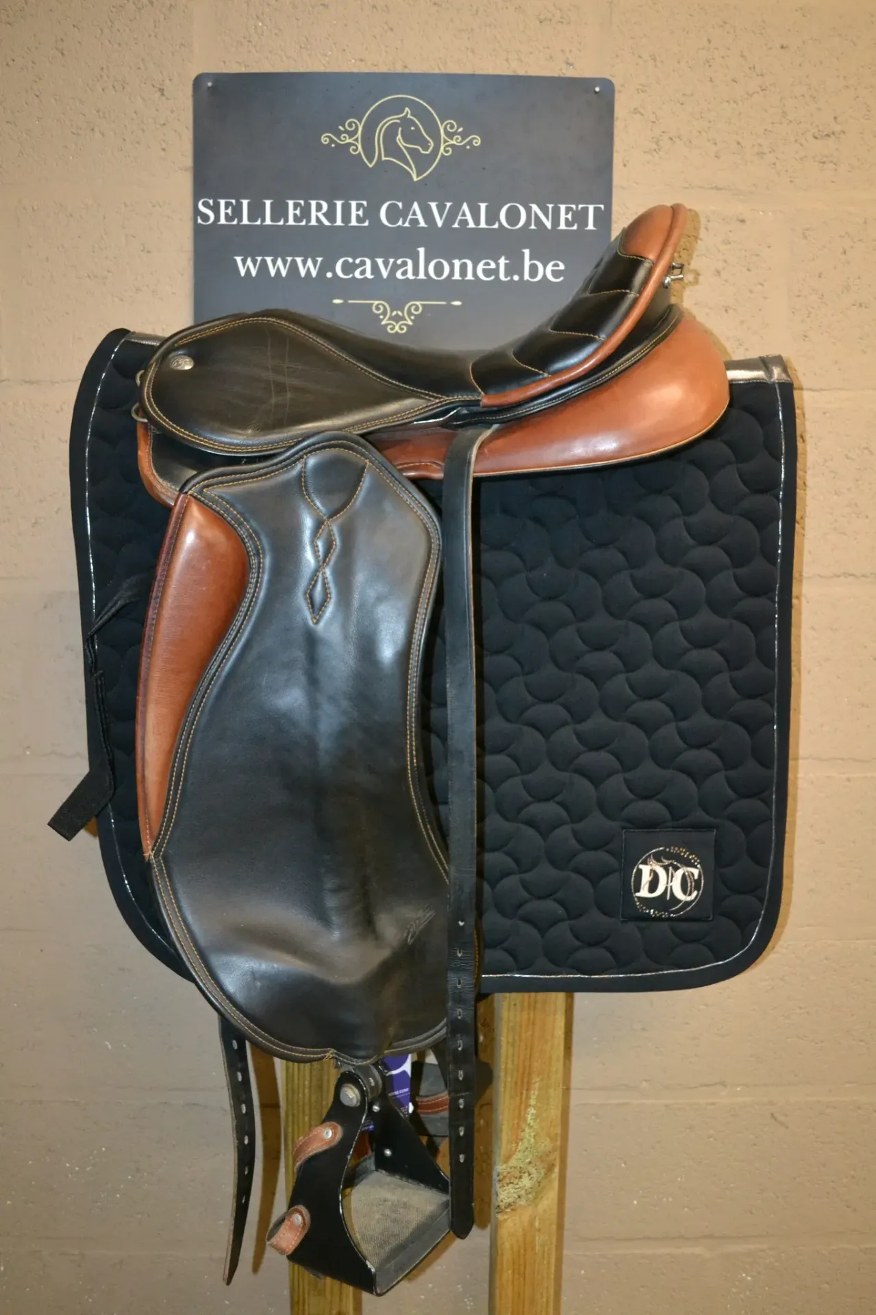 [DV1822] Selle Zaldi Vila 17,5